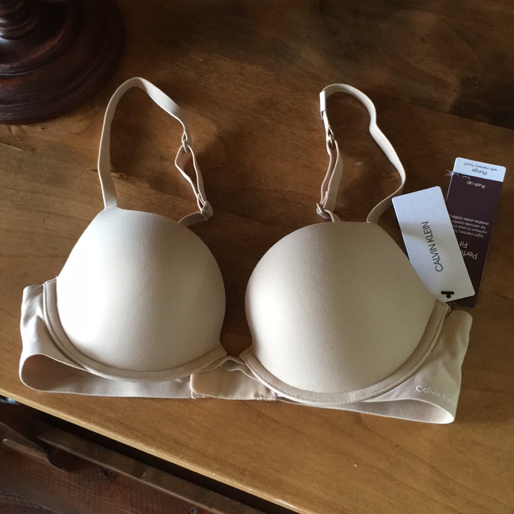 New with Tag, Nude Calvin Klein bra